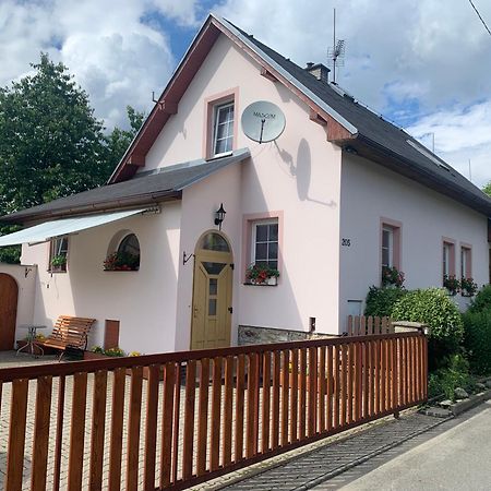 Chalupa U Desne Petrov nad Desnou Exteriör bild